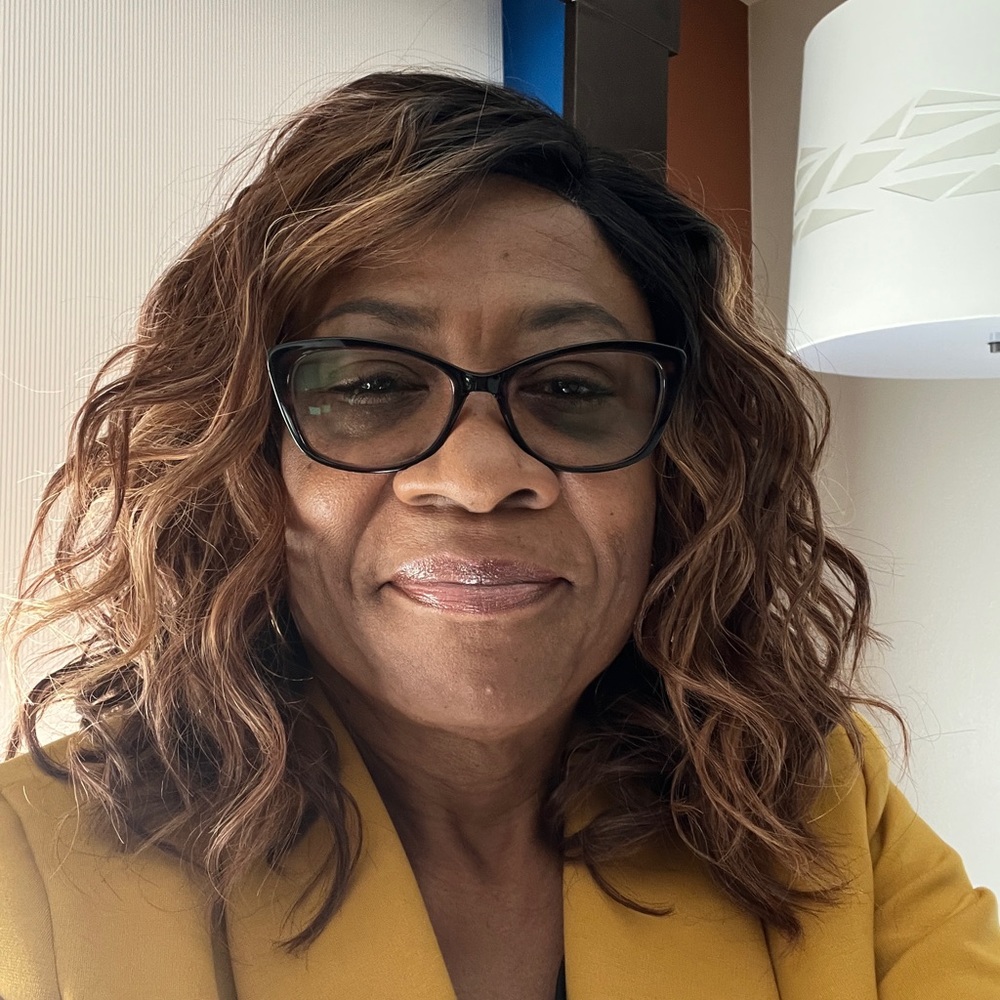 Meet your Posher, Teresa